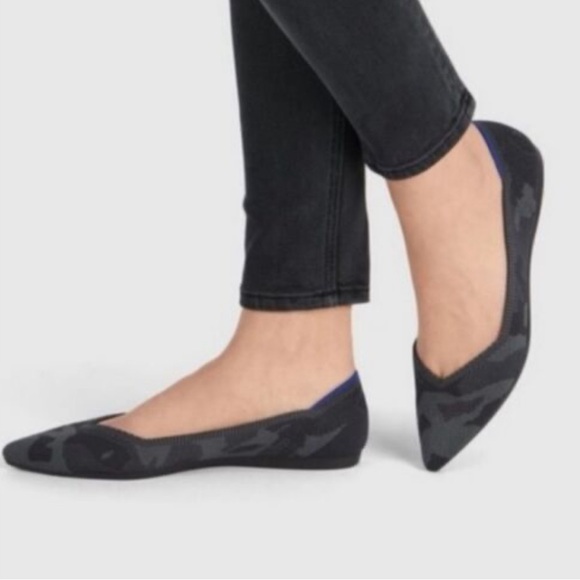 ROTHY’S The Point Gray Camouflage Print Pointed Toe Slip On Ballet Flats Sz 9.5 - Picture 13 of 13